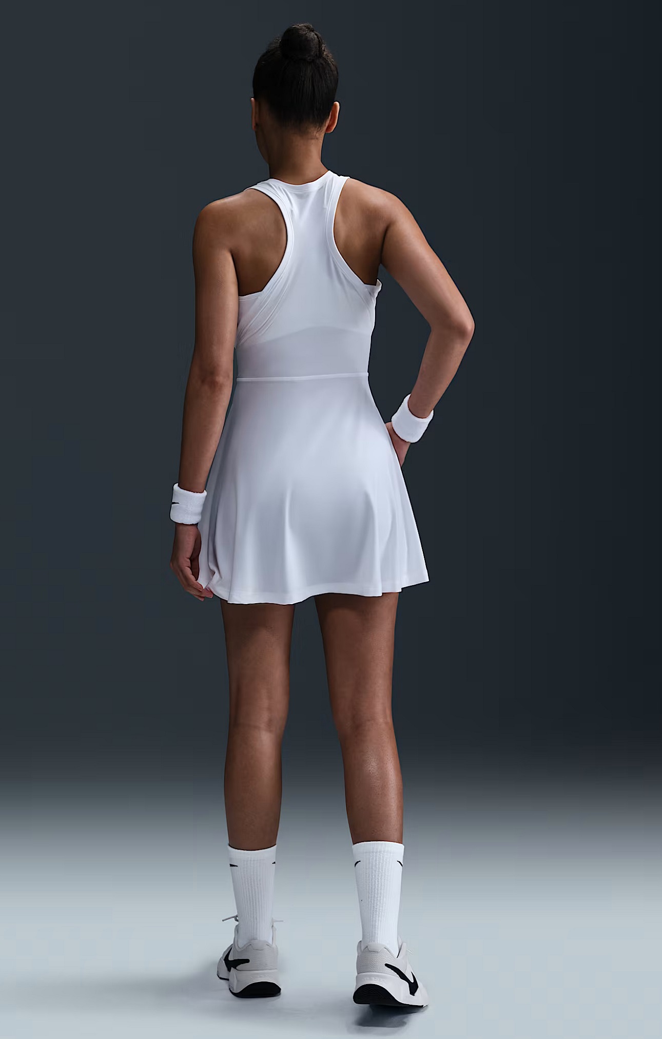 Nike Victory Dri-FIT Kadın Tenis Elbisesi Beyaz - 2